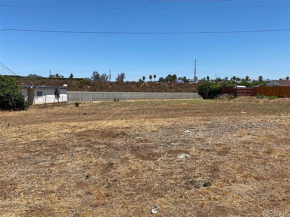 1st image of 0 Oakdale Ave Lot 0