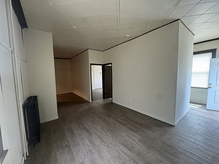 910 Oliver St #5 — Photo 1