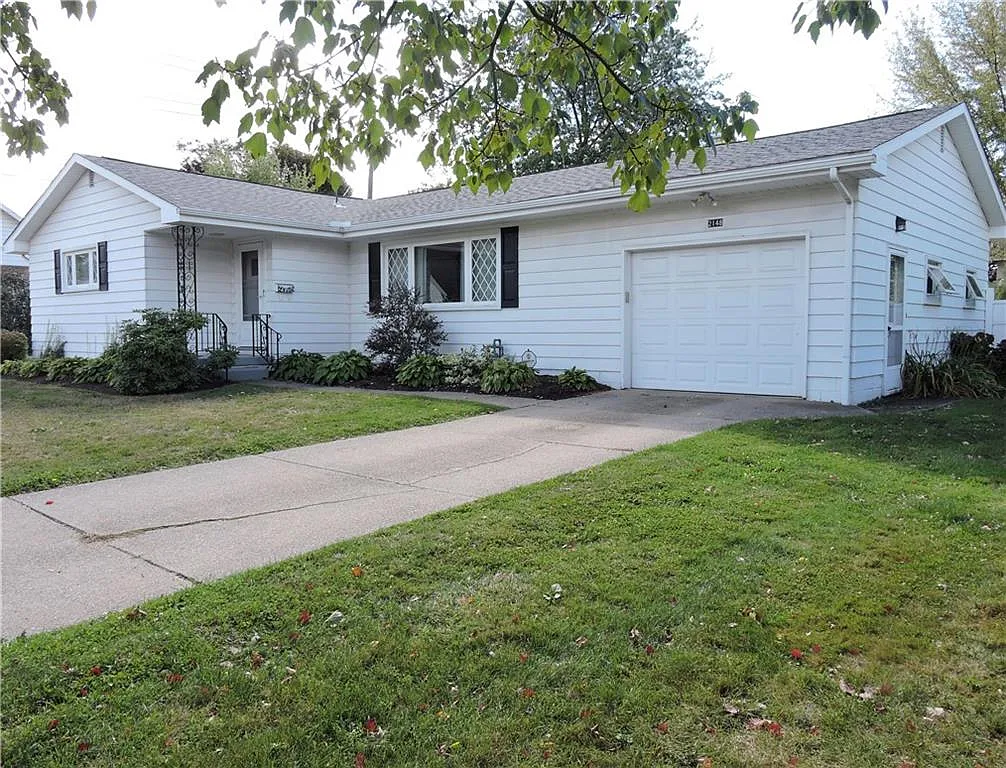 2148 Eastern Ave photo 1