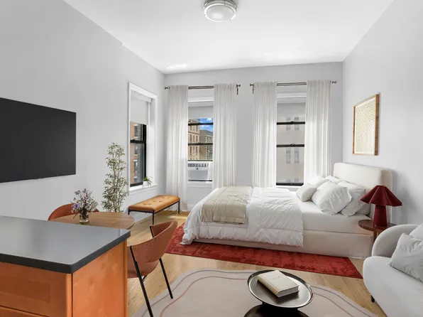 452 East 78th Street image 1 of 4