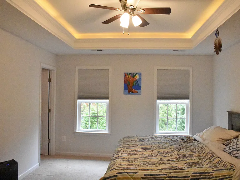 526 Monticello Cir — Photo 27
