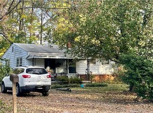 1130 Bridges Dr, High Point, NC 27262