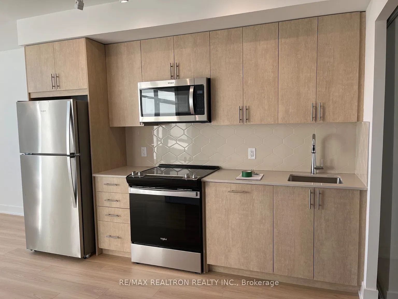 2 bed, $2,100 — Photo 1