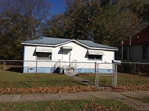 2nd image of 2318 36th Ave N