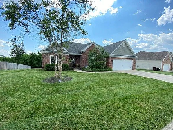 112 Windsong Way, Georgetown, KY 40324