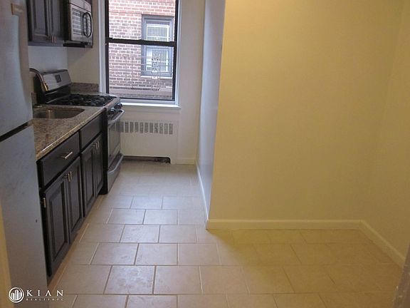 4th image of 9851 Queens Blvd APT 6E
