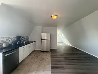 109 Frank East Rodgers Boulevard North, #3