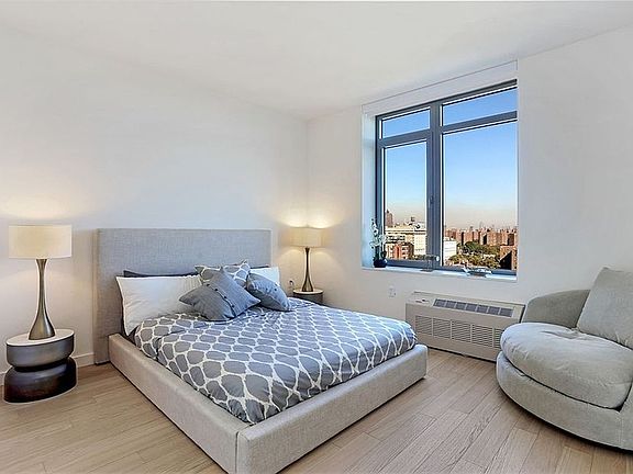 5th image of 180 Myrtle Ave APT 5A