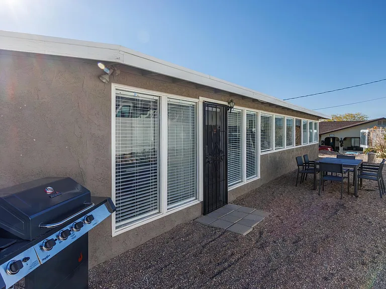 2199 Cosnina Dr — Photo 25
