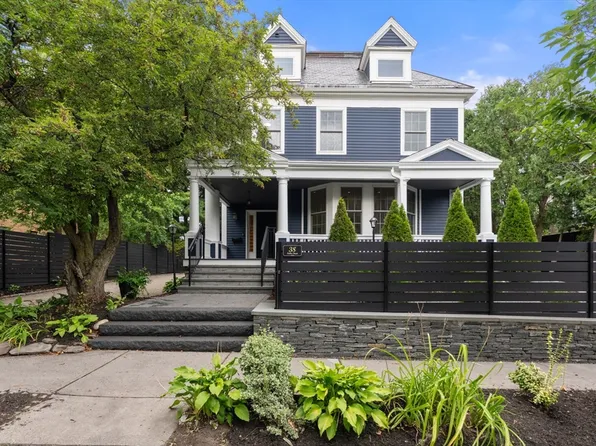 38 Fuller St, Brookline, MA 02446