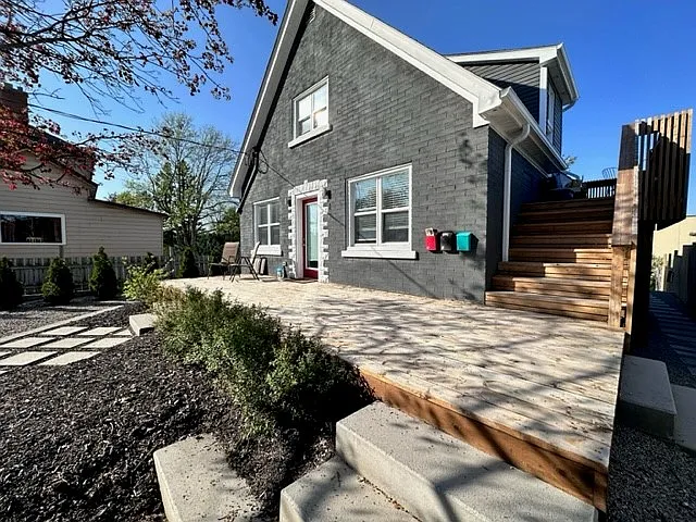 420 Courtland Ave E #1 — Photo 15