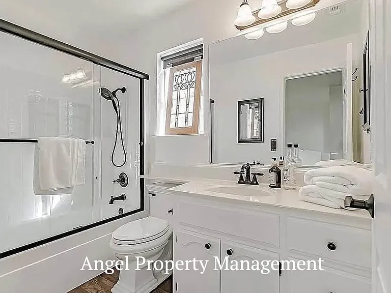 2206 Halsey Cir — Photo 5