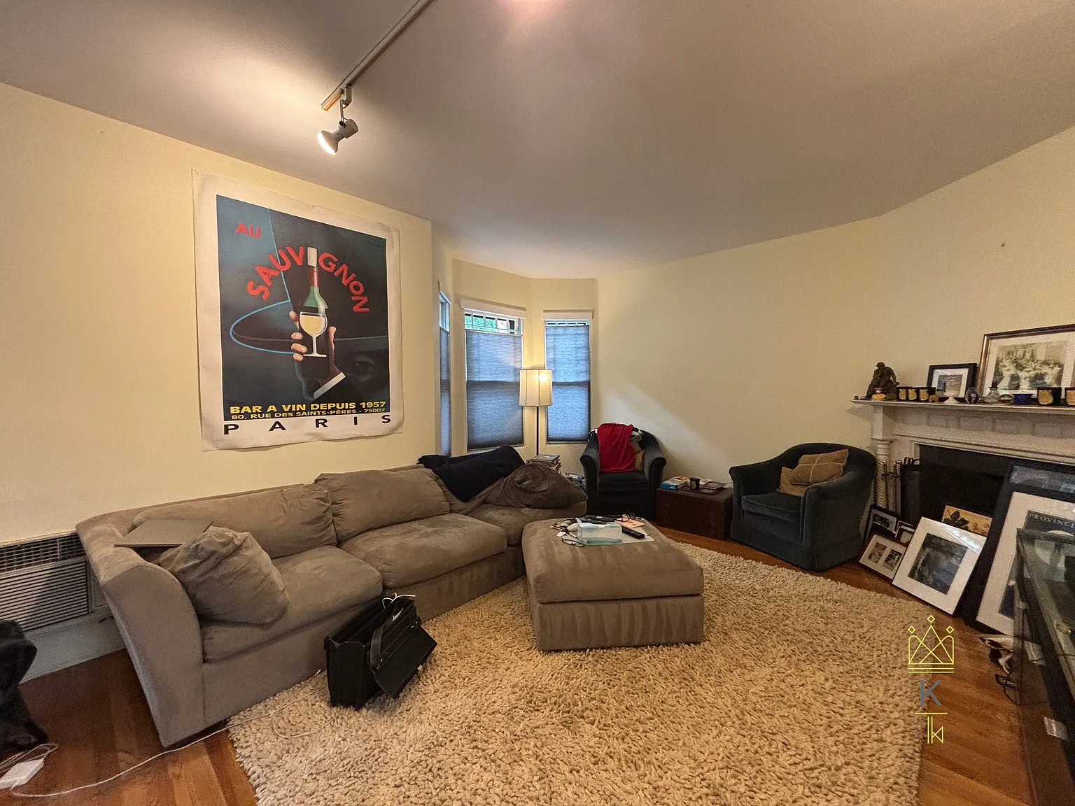 2 bed, 2.0 bath, 1677 sqft, $3,900 — Photo 3