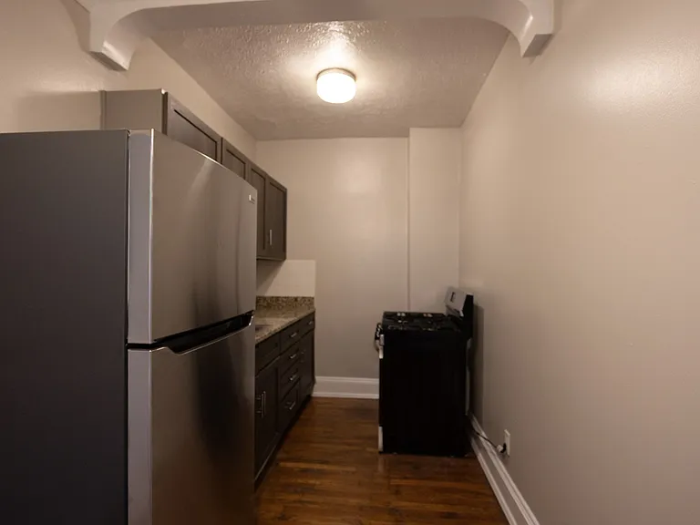 Mapleview Apartments — Photo 22