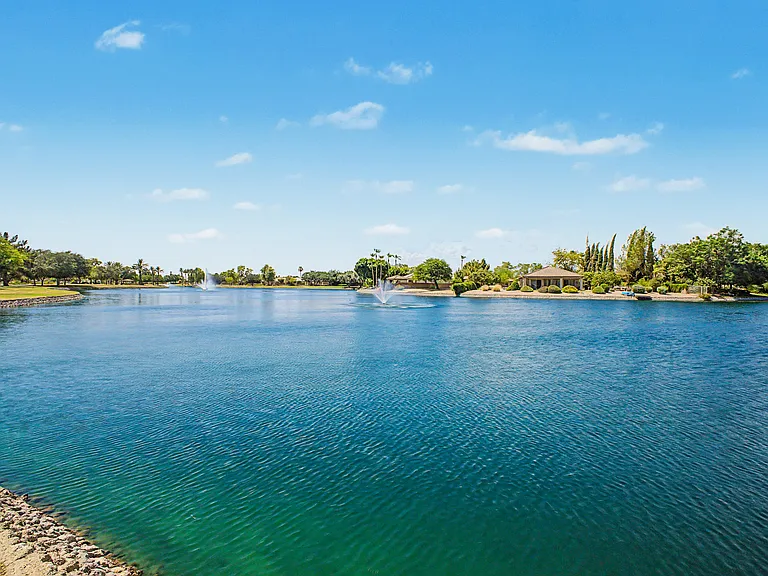 6647 W Tonopah Dr — Photo 18