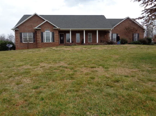 4615 Soapstone Rd, Ridgeway, VA 24148