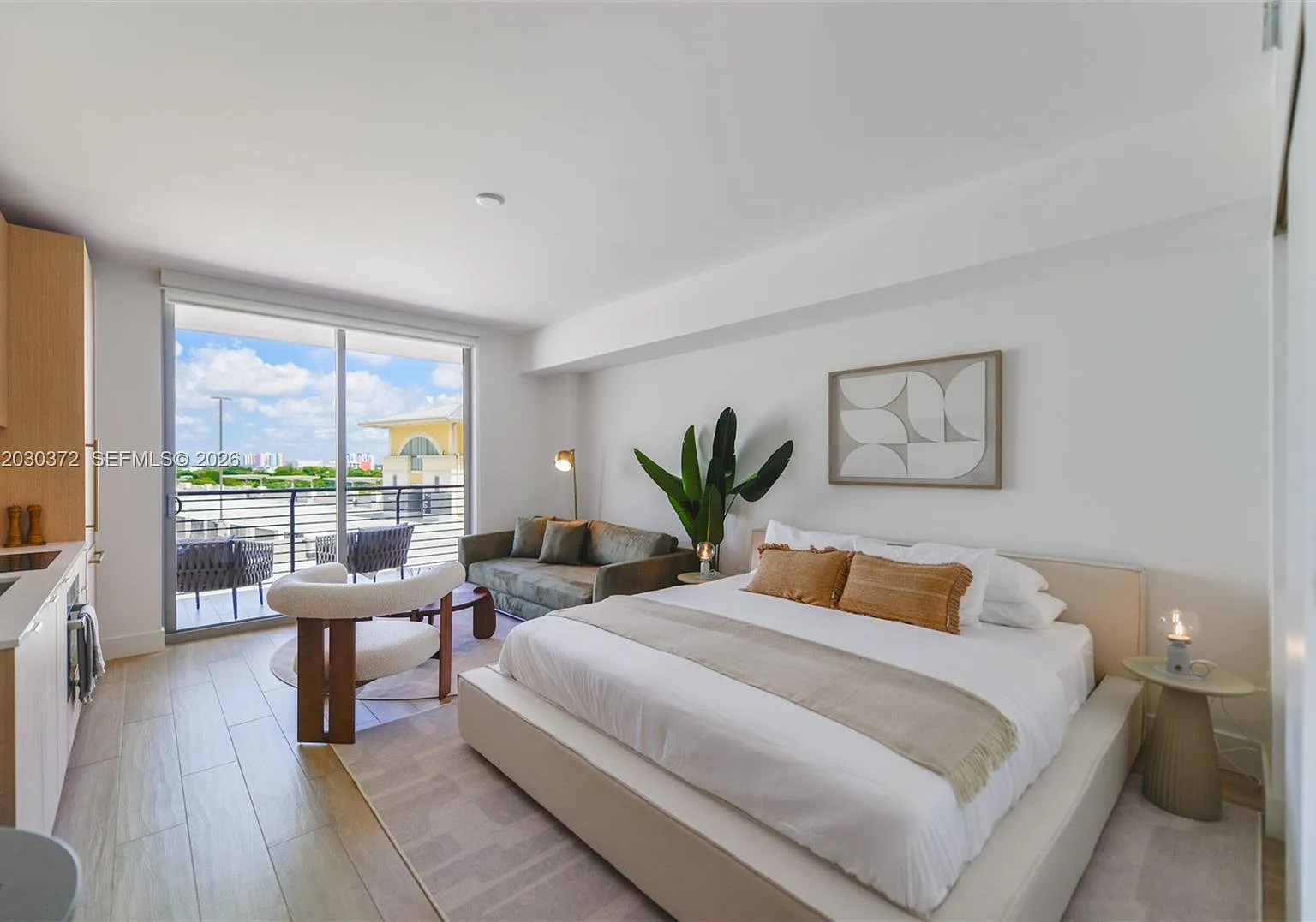 Studio, 1.0 bath, 479 sqft, $3,100 — Photo 2