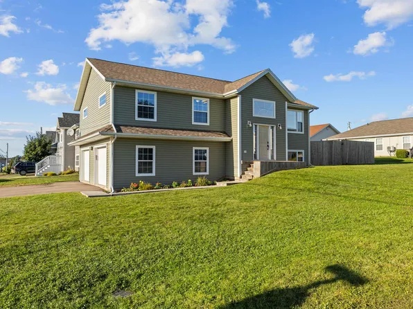30 Alderwood Ave, Charlottetown, PE C1E 0J3