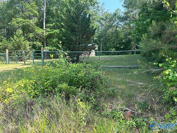3rd image of 4984 County Road 83
