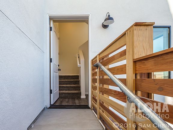 4th image of 5978 Lauretta St #Townhouse