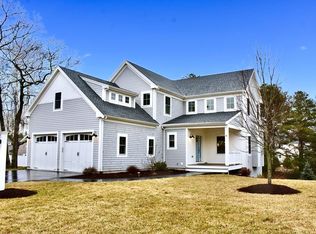 6 Green Ash Trl, Plymouth, MA 02360