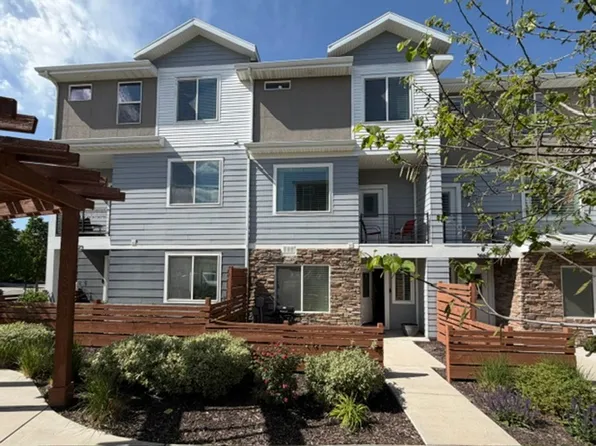 3671 W Evening Sky Ln, South Jordan, UT 84009