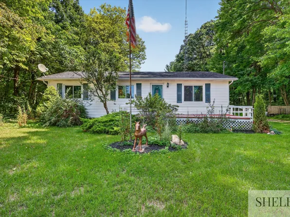 14200 Sparta Ave, Kent City, MI 49330