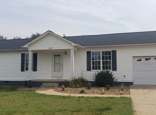 2184 Jenkins Printing Dr, Newton, NC 28658