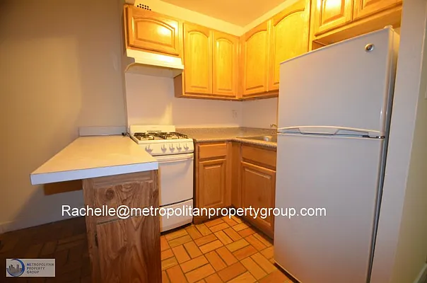 Rented by Metropolitan Property Group | media 3