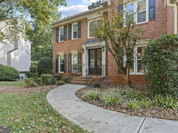 2637 Forest Meadow Ln, Lawrenceville, GA 30043