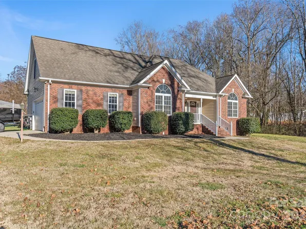 300 Brightwood Ct SW, Concord, NC 28025