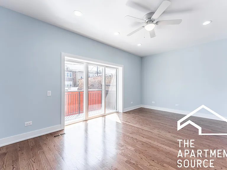 3329 N Avers Ave #1S — Photo 7