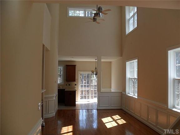 2nd image of 111 Kingsley Woods Dr