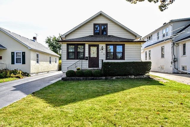 1st image of 305 Ashland Ave