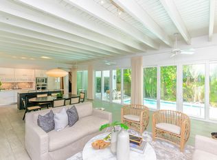 3564 Avocado Ave, Miami, FL 33133