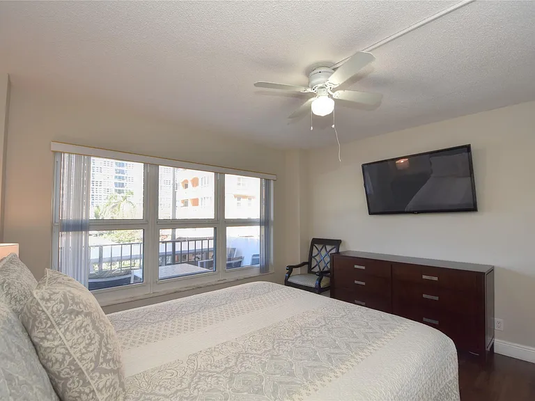 405 N Ocean Blvd #207 — Photo 15