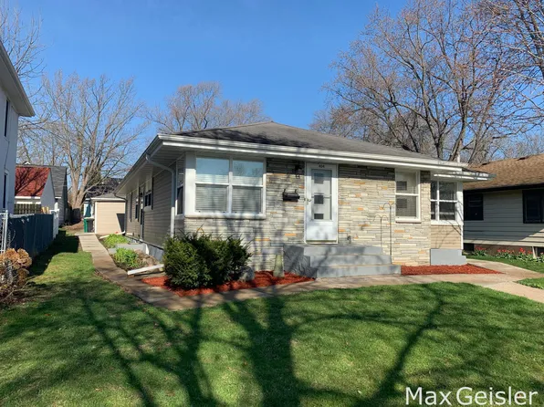 404 12th Ave N #404, Hopkins, MN 55343