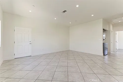 6821 Agnes Ave Photo 1