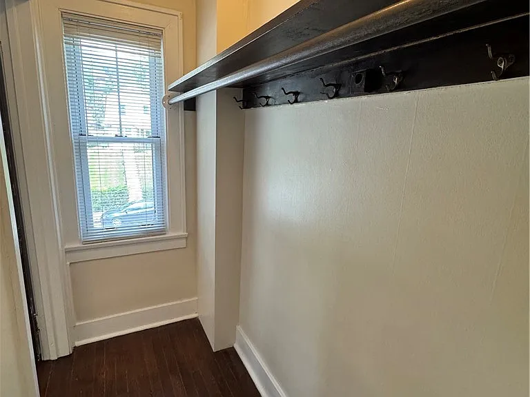 5648 Melvin St — Photo 21