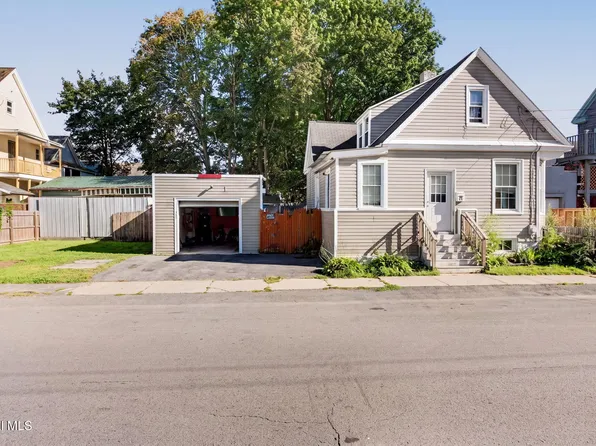 27 Steuben Street, Schenectady, NY 12307