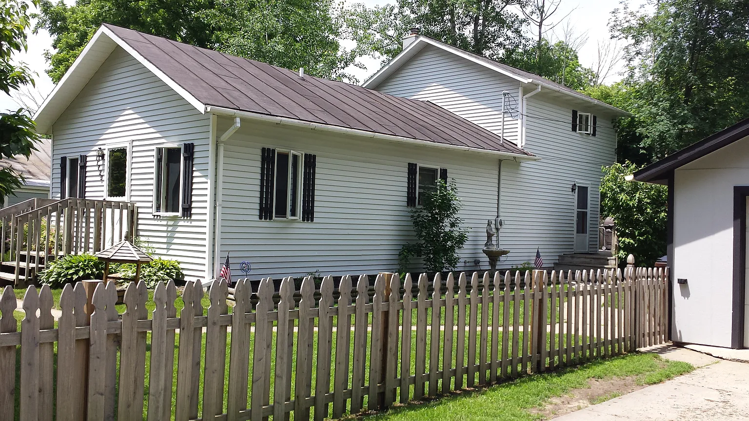 11723 Old Belding Rd NE photo 1