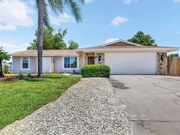 6306 37th Ave W, Bradenton, FL 34209