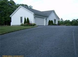 41 Dutton Hill Rd, Windham, ME 04062