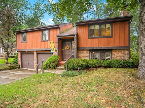 3rd image of 8787 Greenburg Dr