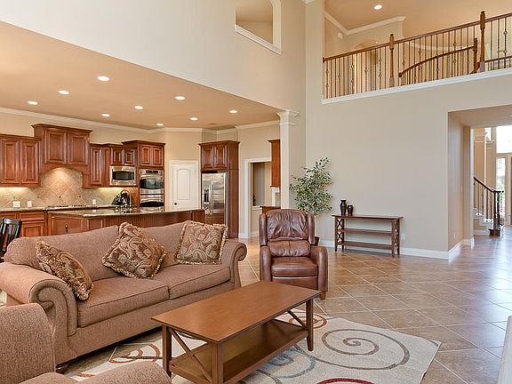Luxurious living room