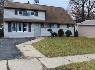 1031 Woodruff St, Iselin, NJ 08830