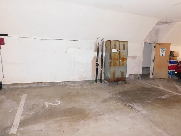 34 Belcher St #2 — Photo 13