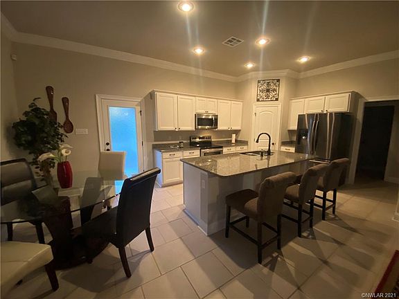 4th image of 1576 Riverview Ln