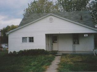 53 Dan St, Garrison, KY 41141