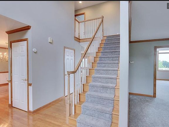 5th image of 2895 Pheasant Dr